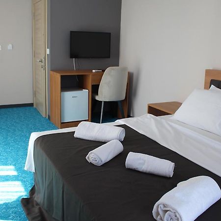 Silver Continent Hostel ซิลิวรี ภายนอก รูปภาพ